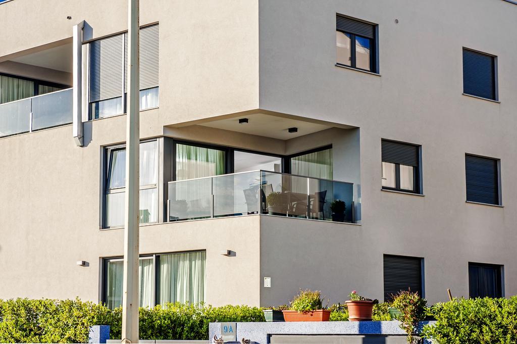 רוביני Sunset Luxury Apartment מראה חיצוני תמונה