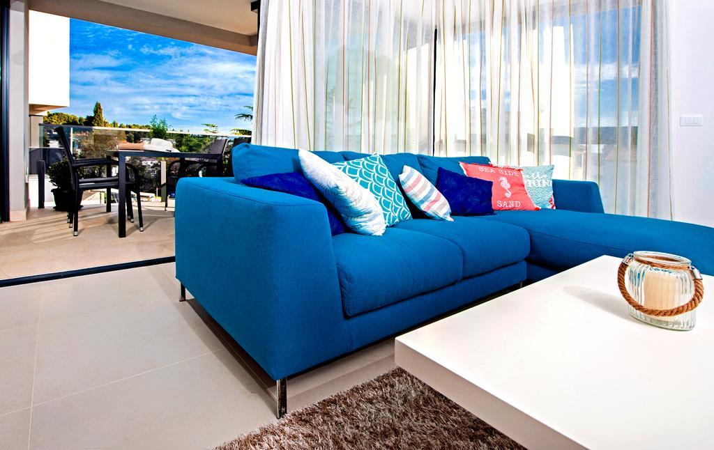 רוביני Sunset Luxury Apartment מראה חיצוני תמונה
